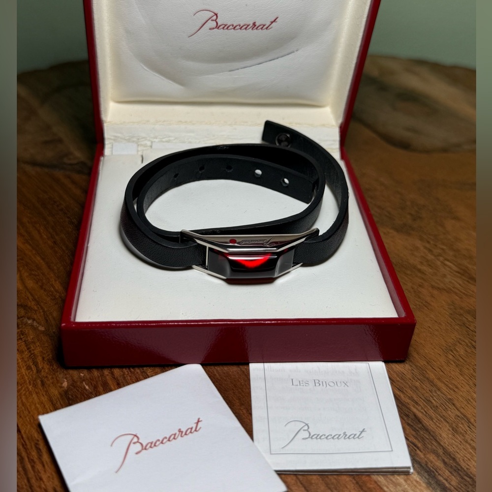 BACCARAT RED CRYSTAL LEATHER CABLE DOUBLE WRAP BRACELET AND S.S .925